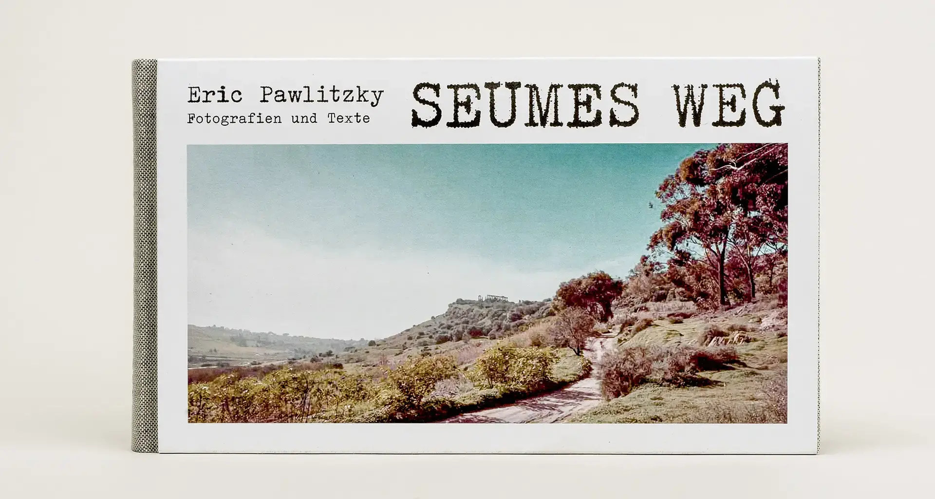 Fotoband "Seumes Weg": Historischer Fußmarsch in stillen Bildern