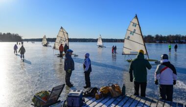 Berliner und Brandenburger gehen trotz Gefahr auf vereiste Gewässer