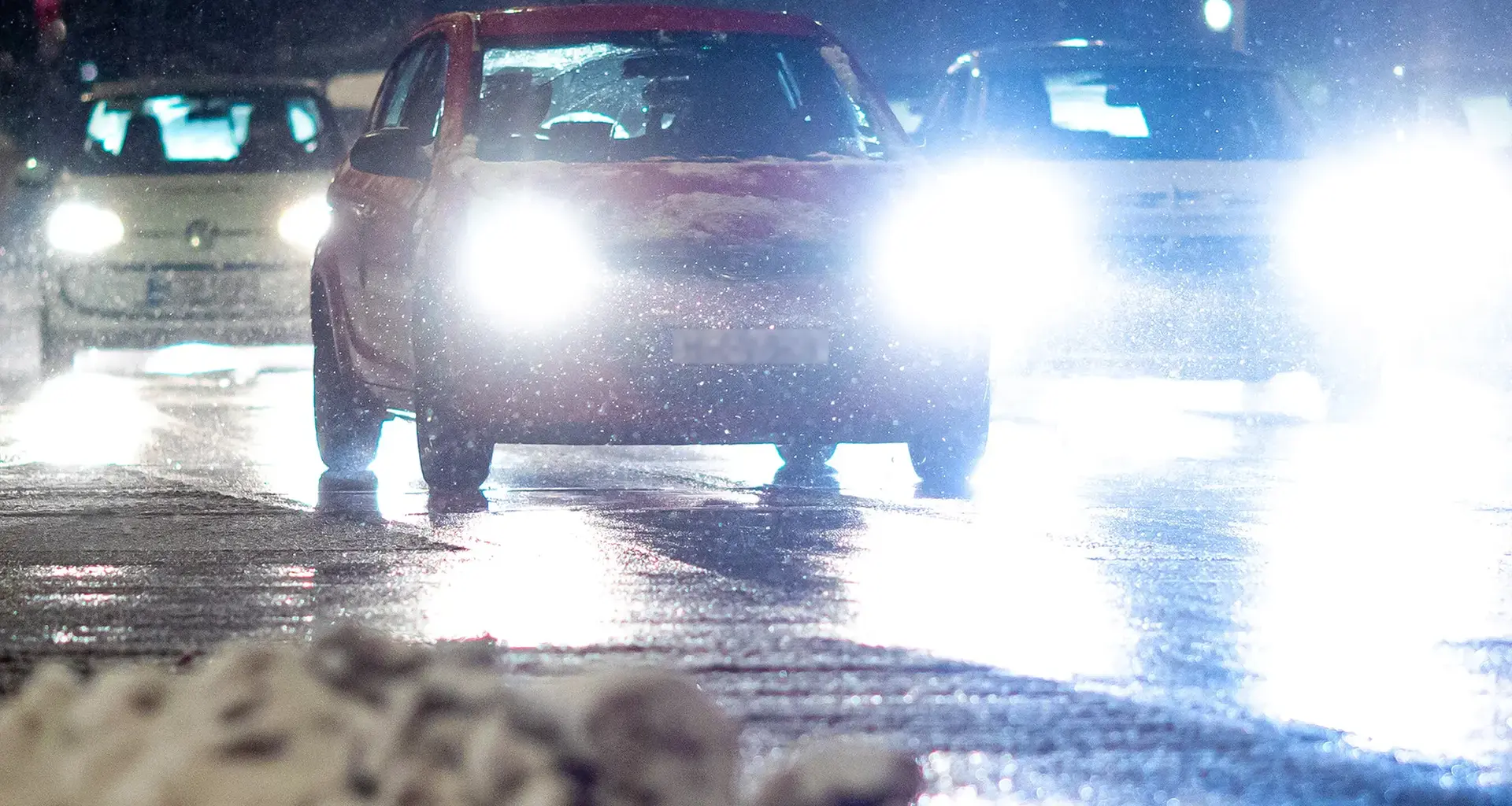 Glatteis folgt morgen auf Schnee in Niedersachsen - Warnung vom DWD