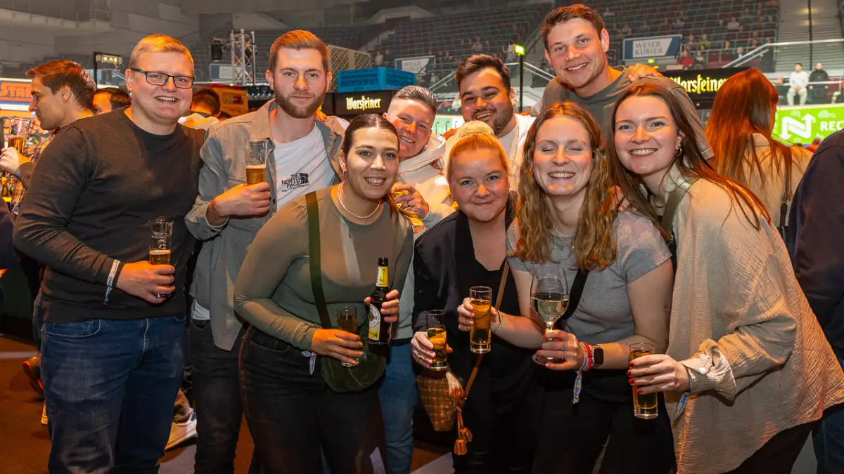 Die besten Bilder vom Frühschoppen bei den Sixdays am Sonntag