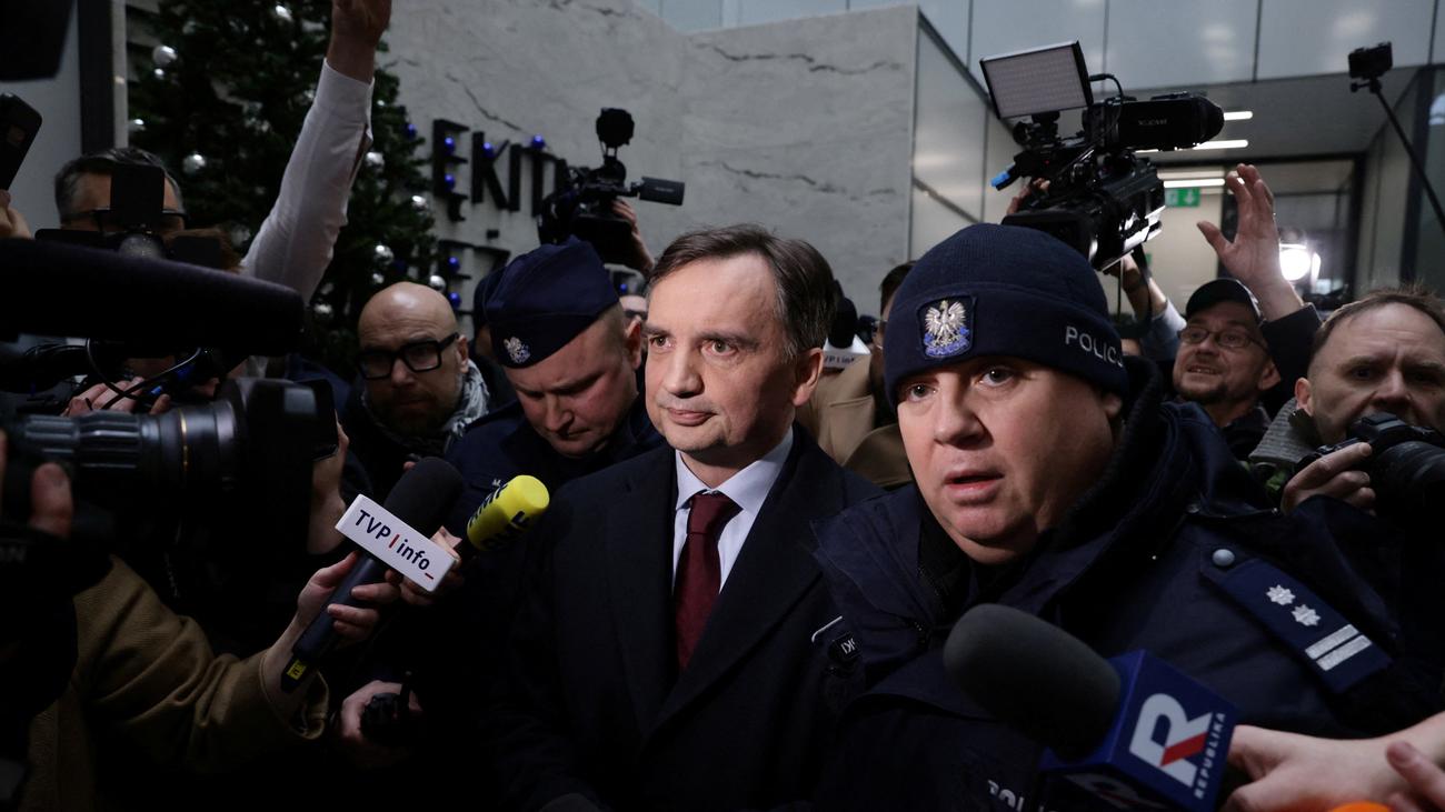 Polen: Flüchtiger Ex-Justizminister Ziobro erhält offenbar Asyl in Ungarn