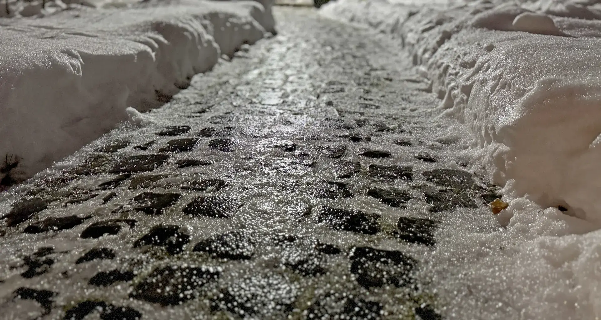 Glätte wegen Blitzeis: Unwetterwarnung für Teile Norddeutschlands