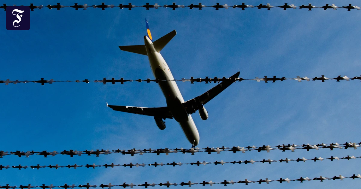 Deutschland braucht einen Ausreisearrest „mit drei Wänden“