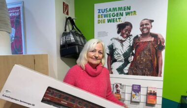 Oxfam-Shops nehmen ungeliebte Weihnachtsgeschenke für guten Zweck an