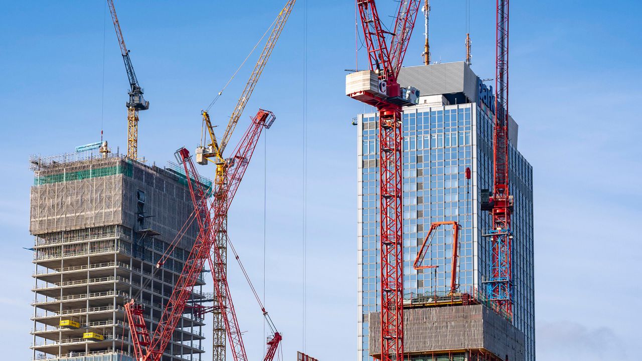 Hochhaus "The Berlinian" am Berliner Alexanderplatz feiert Richtfest