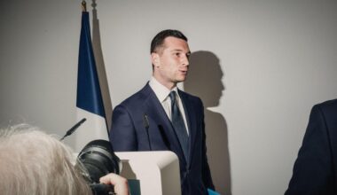 Mercosur-Abkommen: Frankreichs Regierung übersteht Minderheitsvoten