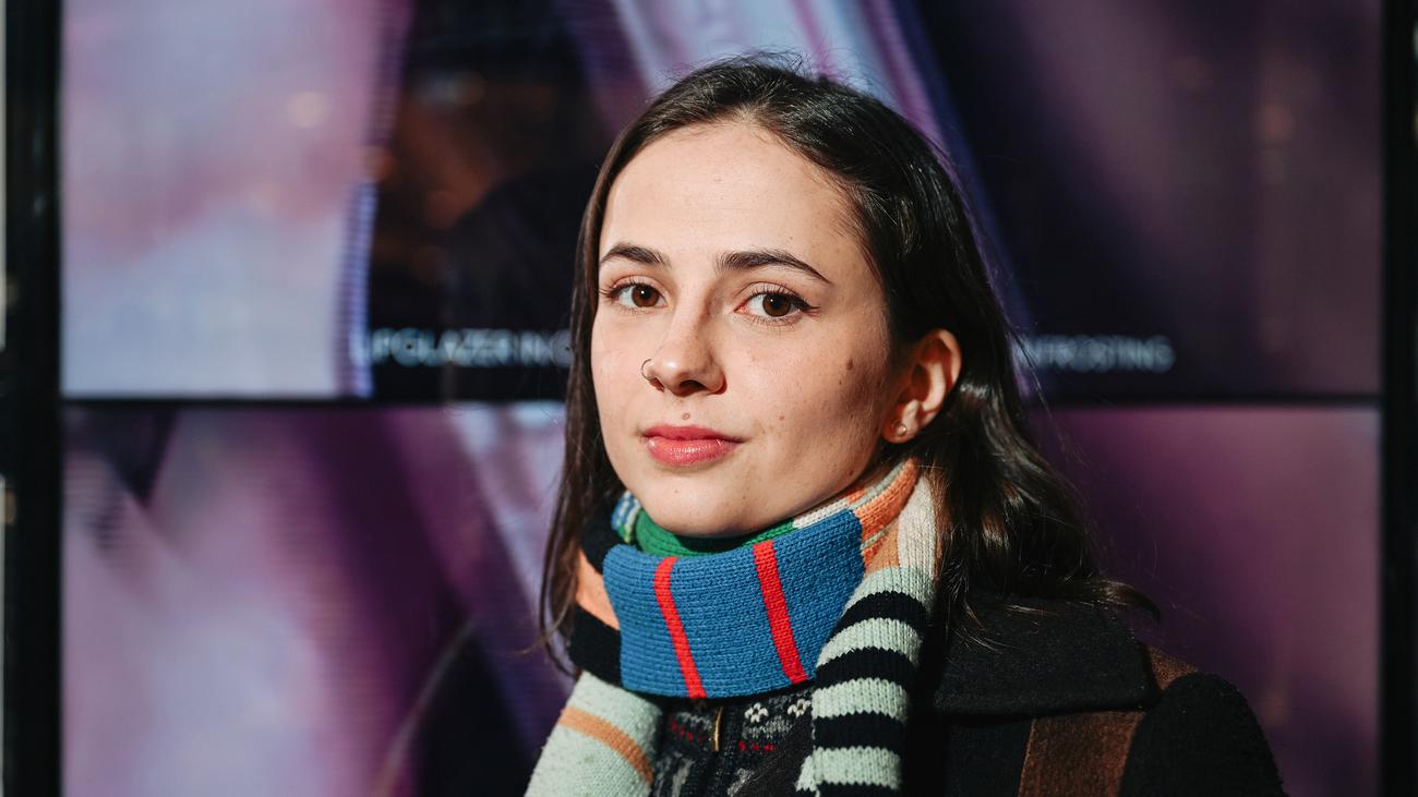 Ihr Gesicht, aber der Rest ist Deepfake - DIE ZEIT