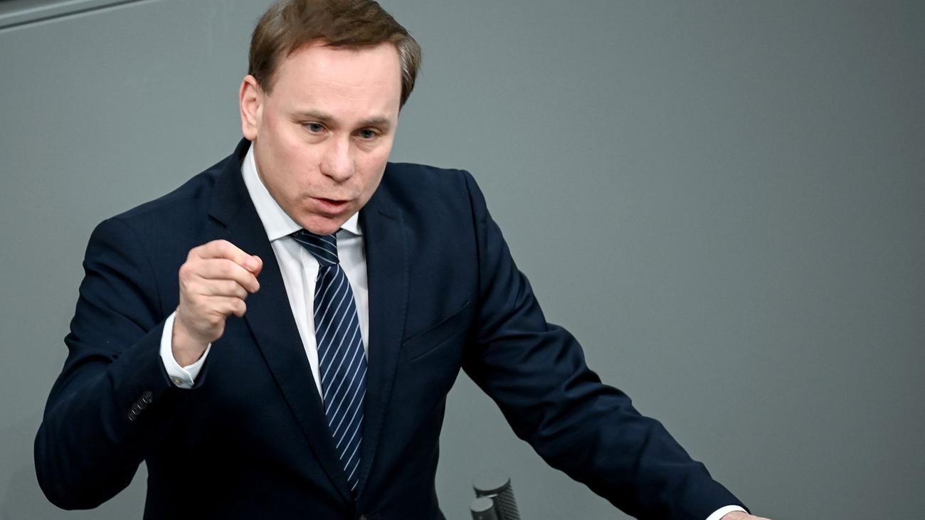 Ärger um neues Wahlrecht: CSU-Politiker Ullrich klagt in Karlsruhe gegen Wahlrecht