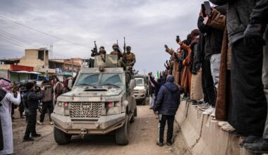 Syrien: Syrische Armee vertreibt kurdische Kämpfer aus weiteren Gebieten