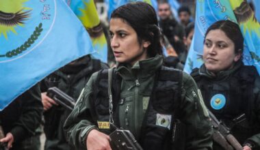 Syrien: Syriens Übergangspräsident gibt Waffenruhe mit Kurden bekannt