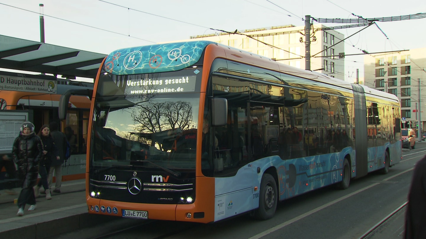 Ausfälle Heidelberg: Daimler bessert bei Wasserstoffbussen nach