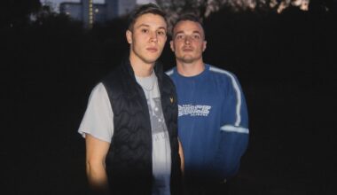 Hinterlandgang feiert mit neuem Album Megaerfolg in den Charts