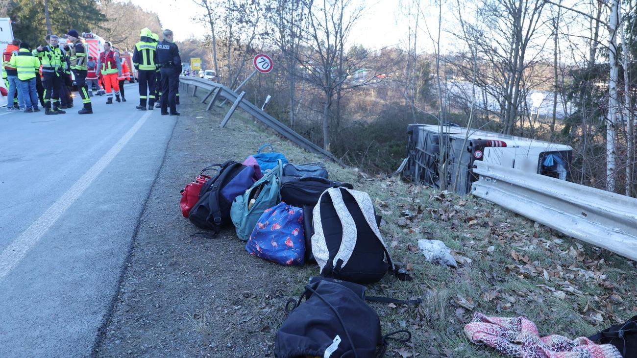 Verkehrsunfall: Schüler nach Busunfall in Thüringen zurück in Berlin