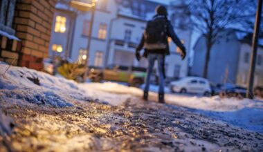 Warnung vor Glatteis in Berlin und Brandenburg: Tief "Leonie" bringt Frost und Niederschläge - rbb24.de