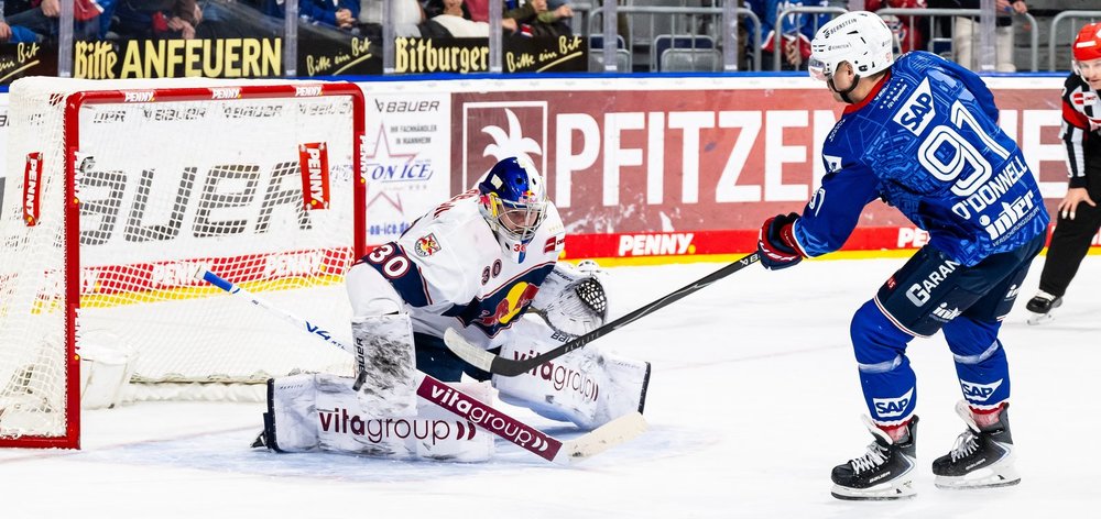 16. Sieg in Serie: Köln holt alleinigen Rekord und knackt 100-Punkte-Marke – Strahlmeier mit Goalie-Tor für Wolfsburg