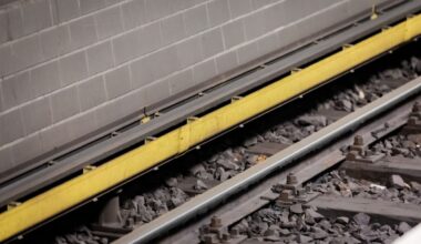 Warum im Gleisbett von U- und S-Bahn akute Lebensgefahr besteht