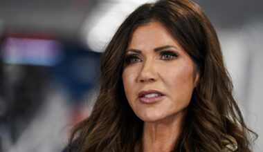 USA: Donald Trump spricht Kristi Noem seine Unterstützung aus