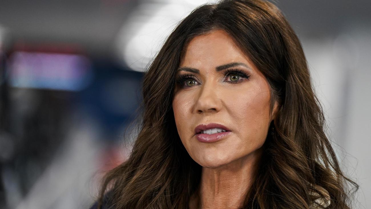 USA: Donald Trump spricht Kristi Noem seine Unterstützung aus