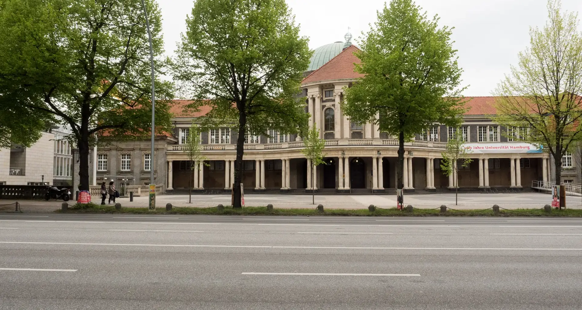 Parkplätze der Universität Hamburg bleiben für Anwohner tabu