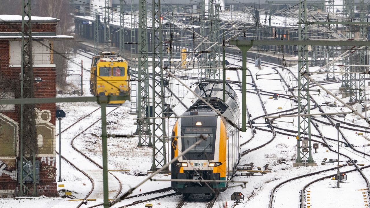 Bauarbeiten auf RE1-Strecke führen wochenlang zu Ausfällen und Umleitungen