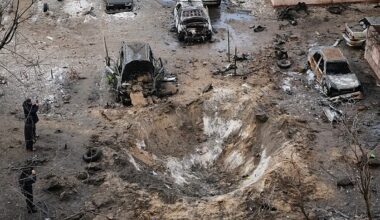 Ukraine kontaktiert SpaceX wegen russischer Drohnen, die angeblich Starlink nutzen – Beamte berichten