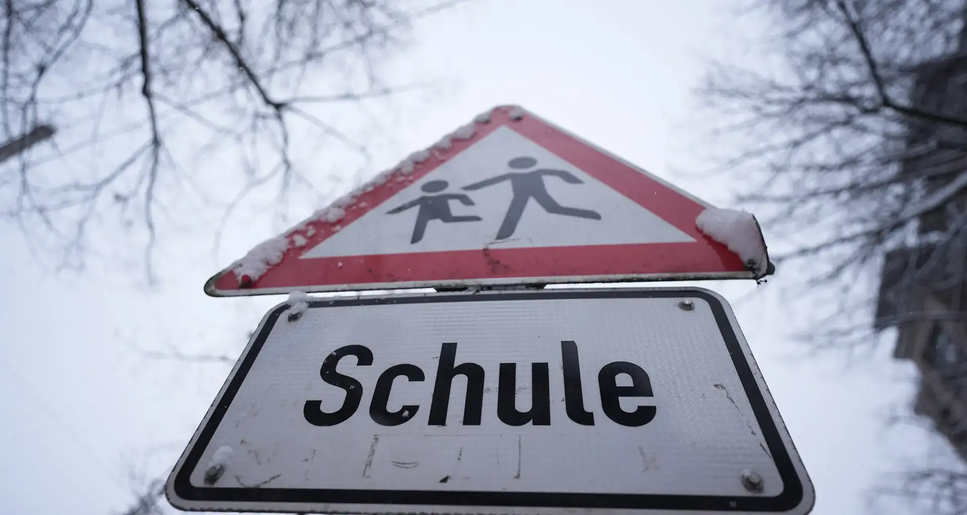 Schnee in Niedersachsen: Schulausfall statt Zeugnis in vier Landkreisen