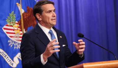 US-Justizministerium veröffentlicht neue Epstein-Dokumente | tagesschau.de