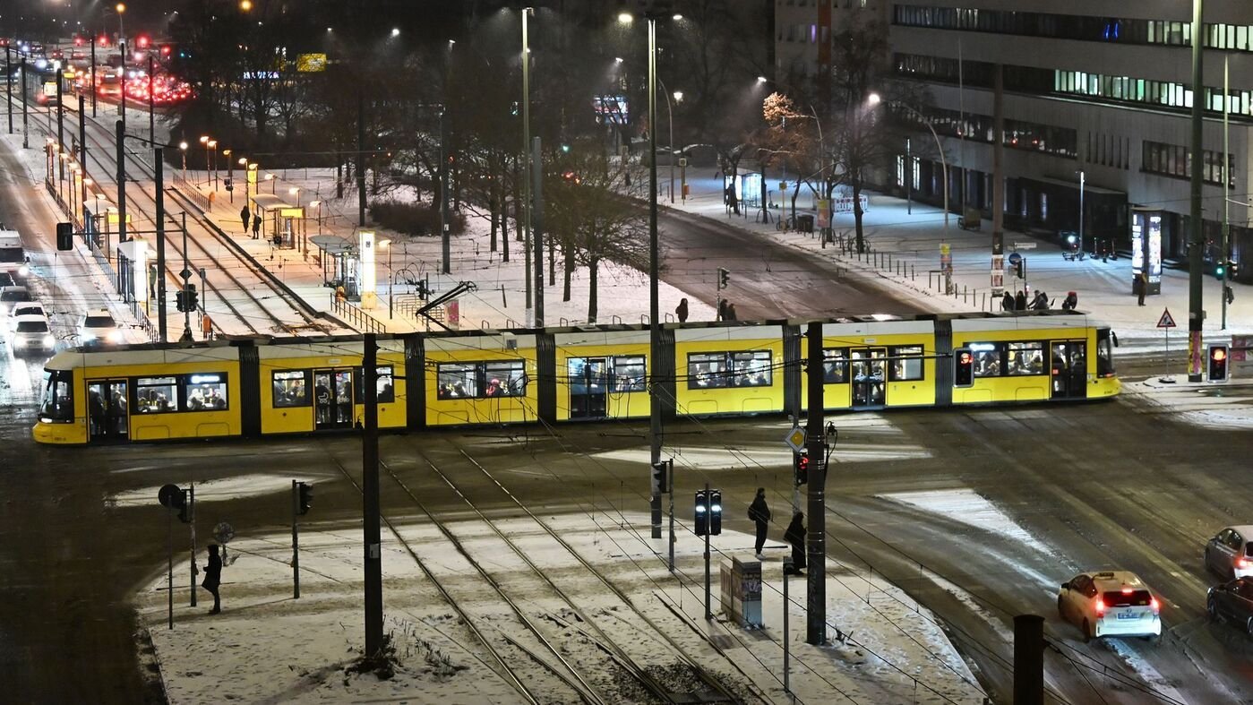 Tram-Verkehr in Berlin „nahezu vollständig“ wiederaufgenommen