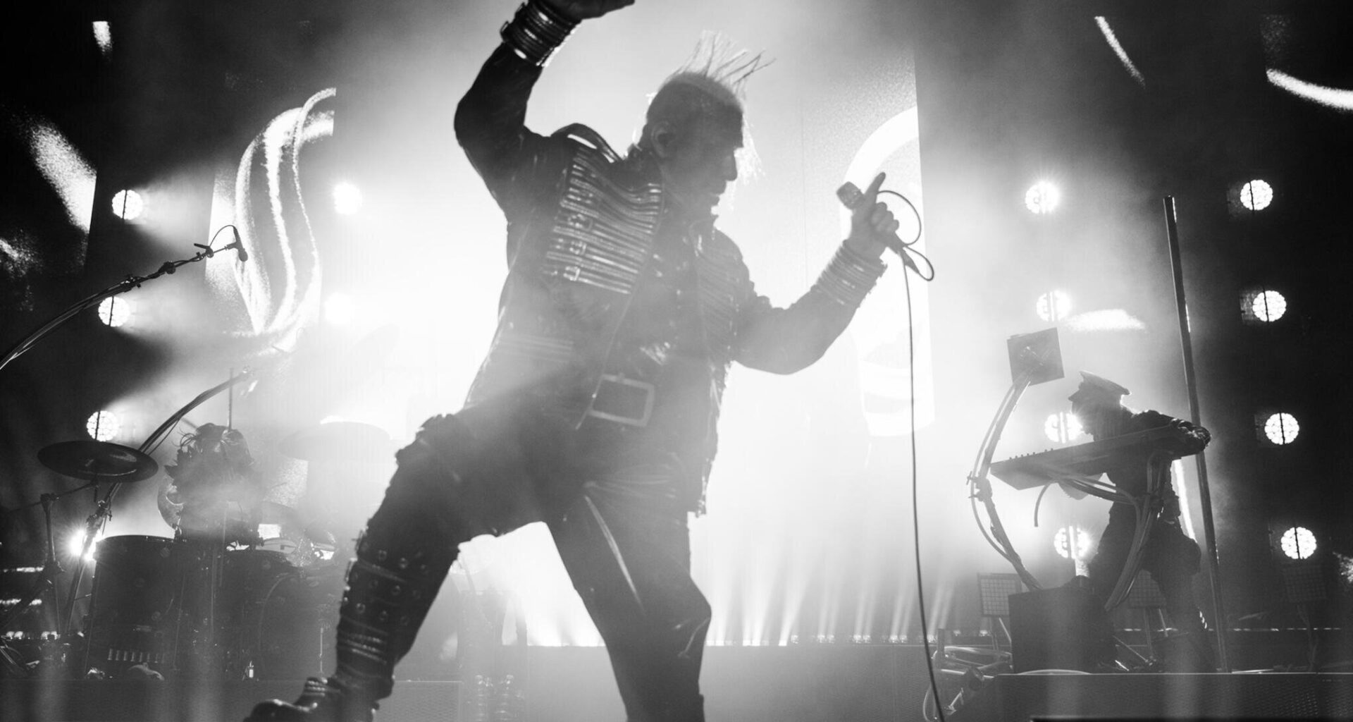 Till Lindemann zieht den Schwanz ein: Zur Liveshow in Thailand spürt der Rammstein-Sänger harte Gesetze - Freie Presse