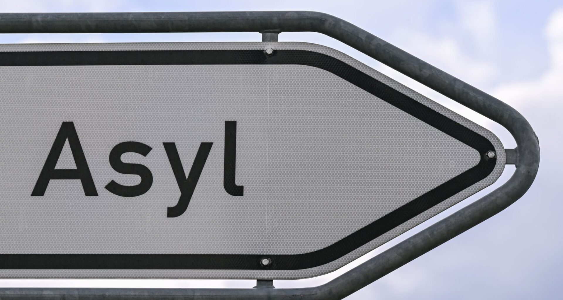 EU registrierte 2025 deutlichen Rückgang von Asylanträgen