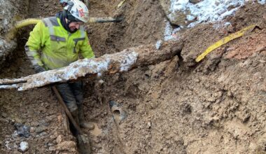 Wasserrohrbruch im Chemnitzer Zentrum: Störung dauert wohl länger