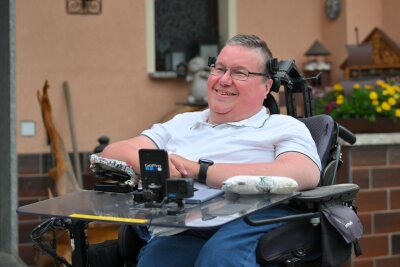 Im Sommer hat Klaus Hergert gut lachen. Doch im Winter muss er sich vor Erkältungen sehr in Acht nehmen.