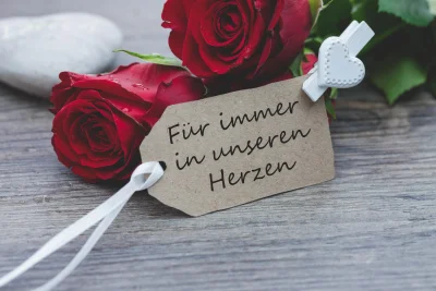 Chemnitz 2025 im Rückblick: Die beliebtesten Babynamen, Hochzeiten und Lebensmomente aus dem Standesamt - Über 4000 Abschiede gab es im Jahr 2025 in Chemnitz.