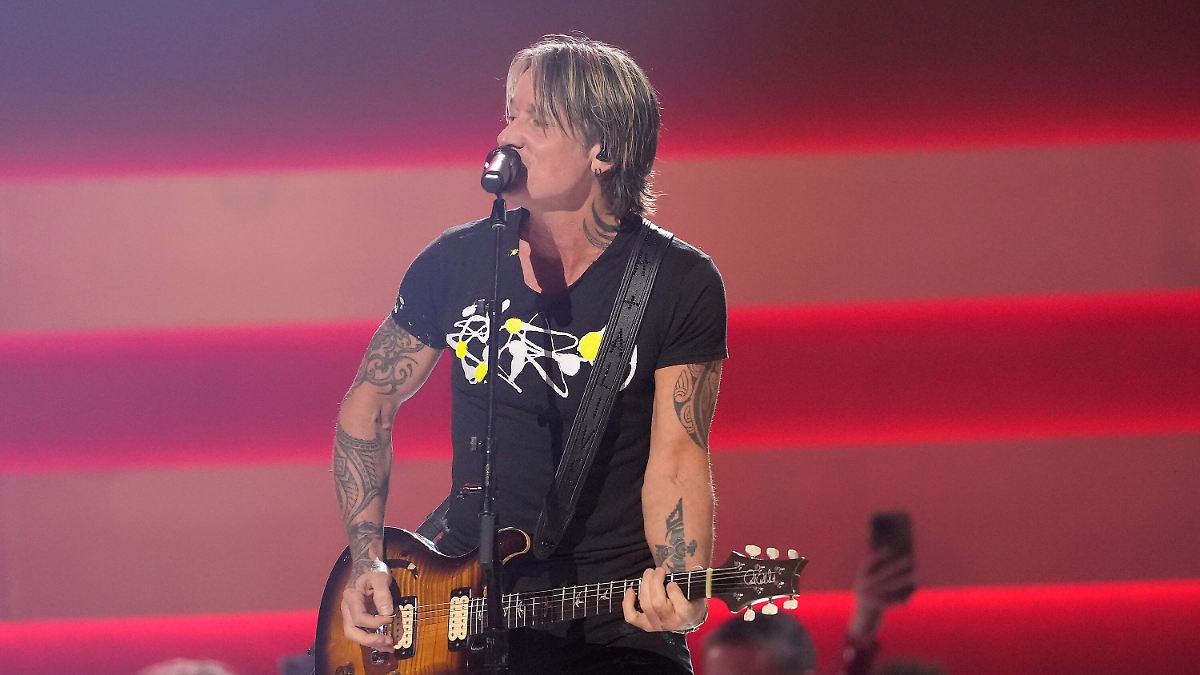 Wenige Wochen nach Scheidung: Keith Urban soll schon mit neuer Freundin zusammenleben