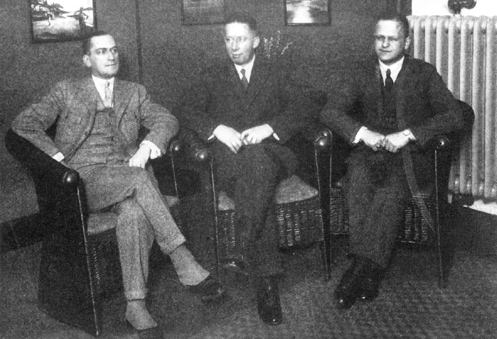 Die Direktoren der neuen Fluggesellschaft: Martin Wronsky, Otto Julius Merkel und Erhard Milch. Am 6. Januar 1926 wurde im Berliner Hotel Kaiserhof die Deutsche Luft Hansa AG