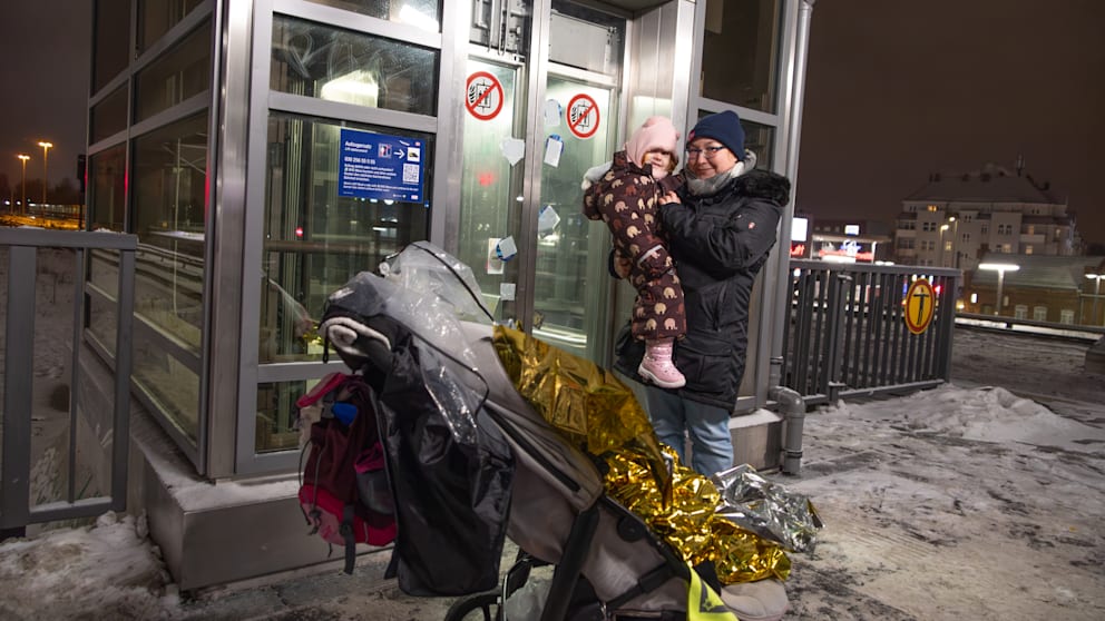 Isabell und Layla überglücklich nach ihrem Abenteuer