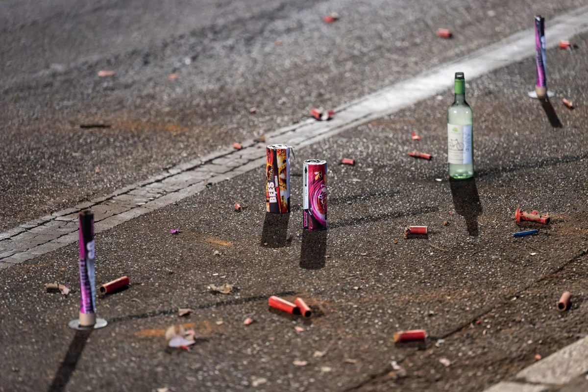 Jahreswechsel - Zwei 18-Jährige sterben bei Pyrotechnik-Unfall in Bielefeld - Panorama