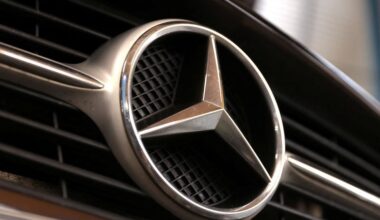 Mercedes bietet autonomes Fahrassistenzsystem für US-Stadtverkehr an