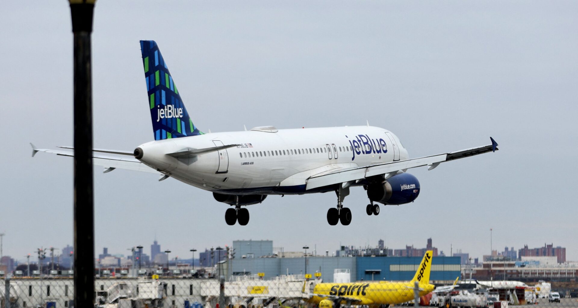 Israels Arkia schließt Abkommen mit JetBlue über Flugverbindungen in den USA