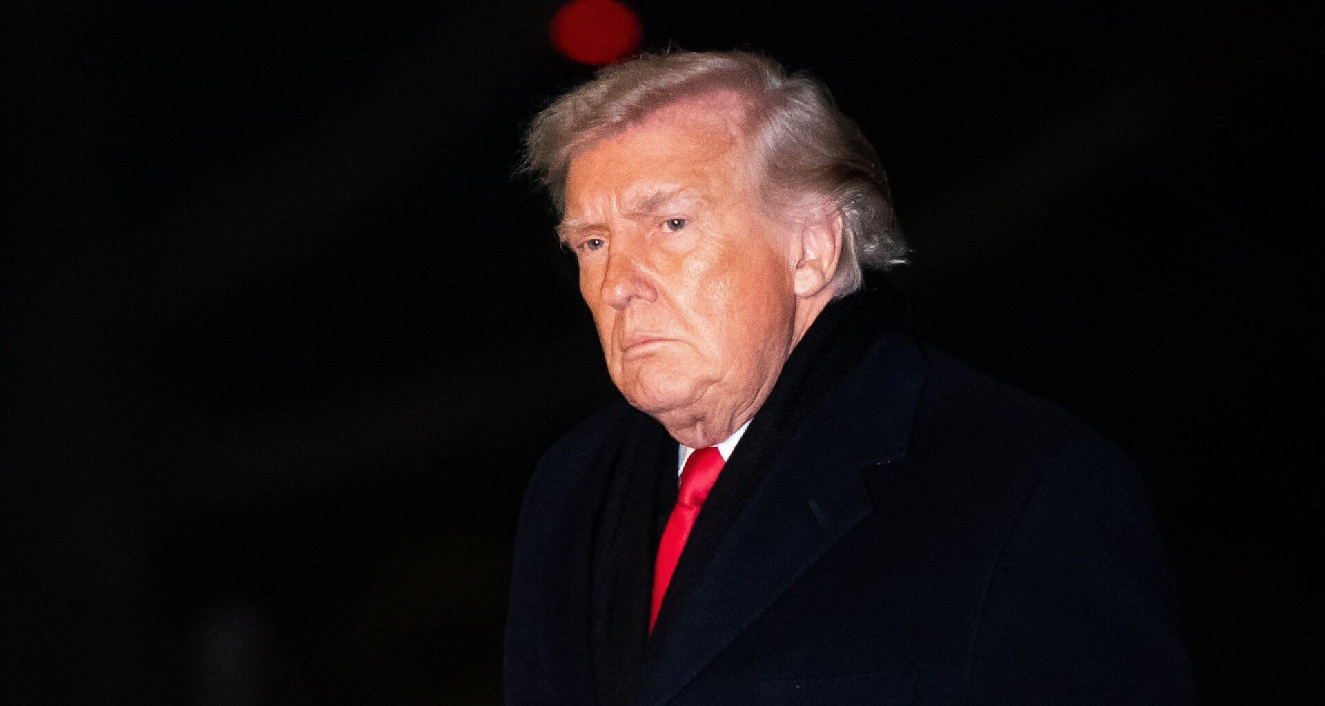 Trump droht Frankreich mit 200 Prozent Zoll auf Wein und Champagner