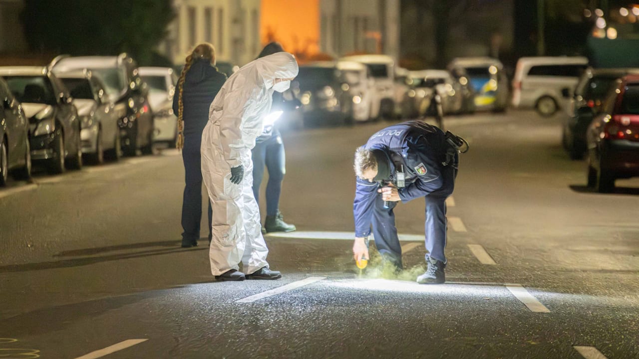 Duisburg: Mann (35) sticht neuen Freund (29) seiner Ex nieder | Regional