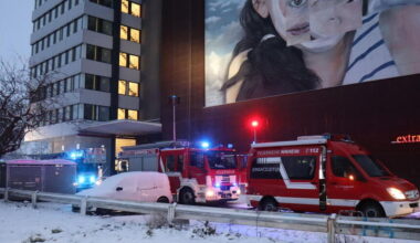 Hochhausbrand in Mannheim: Feuerwehr meldet keine Verletzten