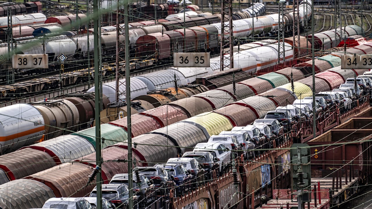 Güterzug entgleist: War es ein Anschlagversuch auf einen US-Militärkonvoi? | Regional