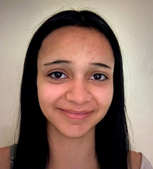 Die Polizei hat nun das Foto der 14-jährigen Bielefelderin veröffentlicht. - © Polizei