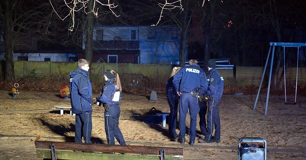 Böllerverbot? Polizei fordert nach tödlichen Unfällen in Bielefeld ein anderes Mittel | Nachrichten aus Ostwestfalen-Lippe