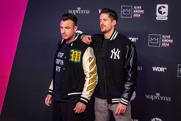 Hier sind sie noch bei der Verleihung der 1Live-Krone im Lokschuppen Bielefeld, im Sommer stehen sie beim San Hejmo auf der Mainstage: SDP. - © Mike-Dennis Müller