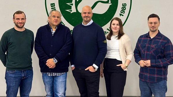 Der neue Vorstand der Bielefeld Bulldogs: Lukas Könnecker, Andreas Bartel, Tim Bevan, Lena-Marie Kossiek und Christian Johow - © Bielefeld Bulldogs