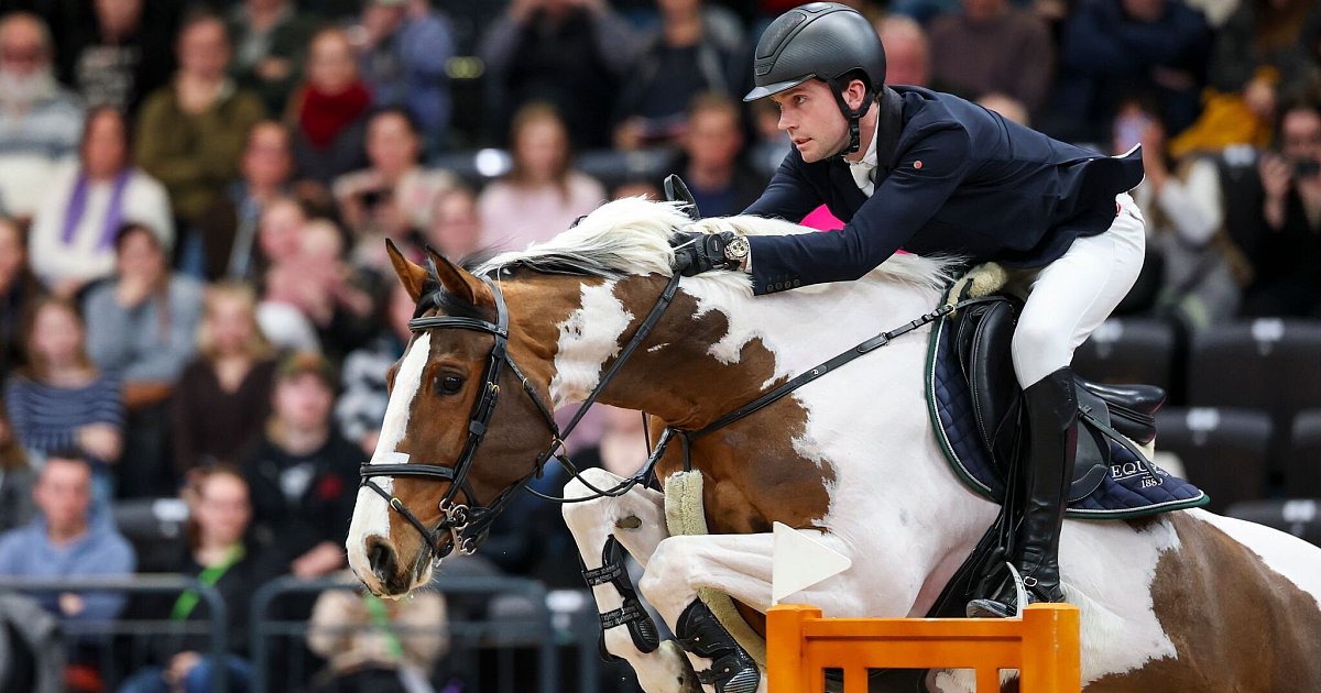 Nieberg reitet bei Weltcup-Springen von Leipzig aufs Podest | Sportnews
