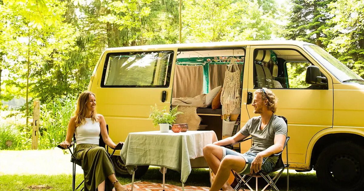 Aus Bielefeld: Neuer Stellplatzführer für entschleunigtes Campen