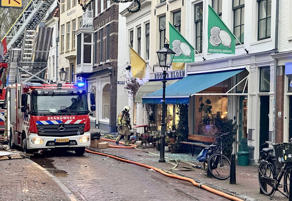 Rettungskräfte am Einsatzort in der Visscherssteeg